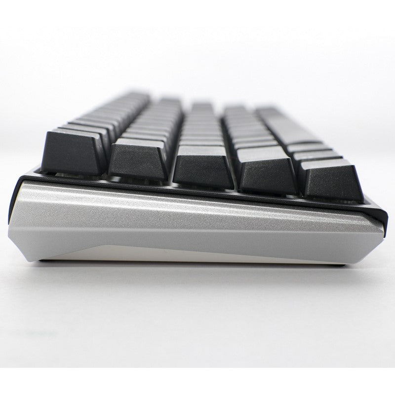 لوحة مفاتيح الألعاب الميكانيكية السلكية Ducky One 3 SF 65% (مفتاح أزرق) - أسود/أبيض (تخطيط عربي)